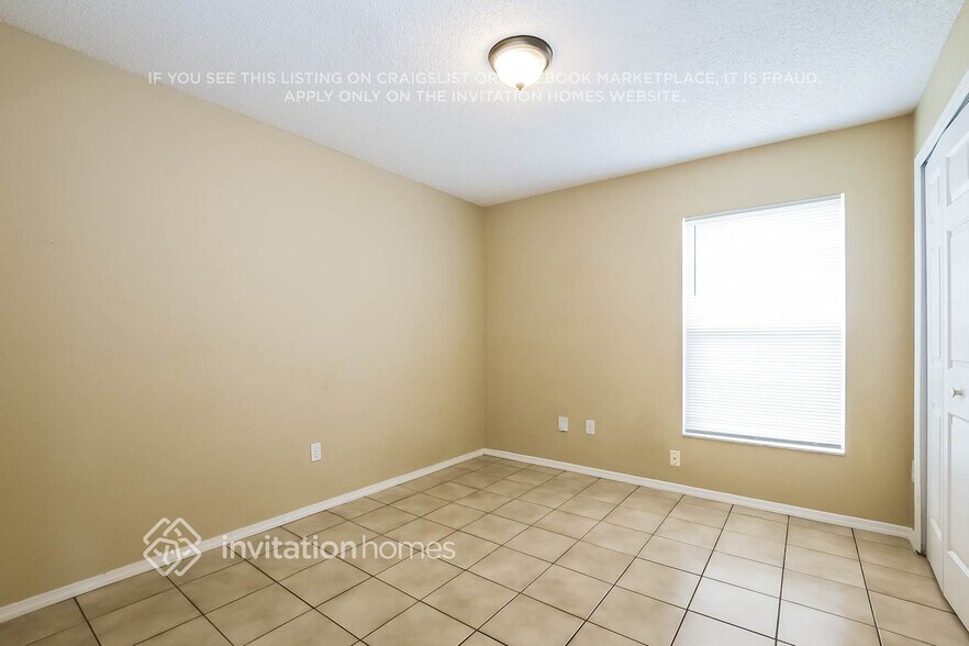 Building Photo - 352 Briar Bay Cir