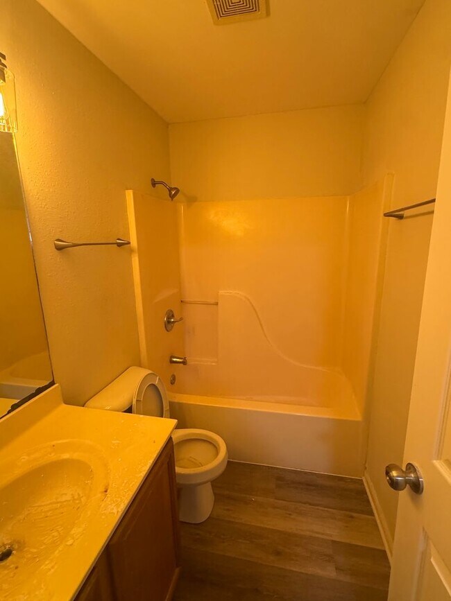 Building Photo - 2012-2014 Arlene Dr.