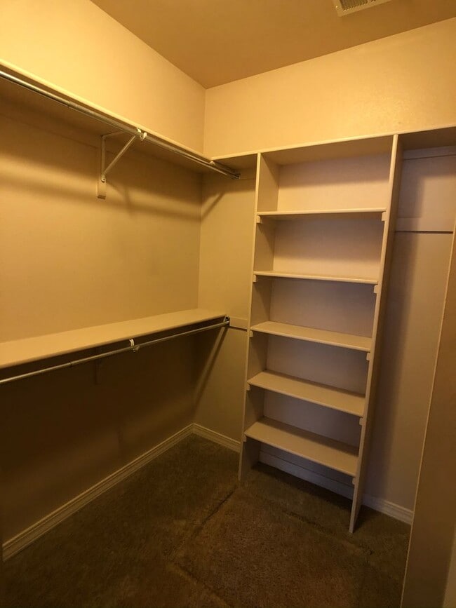Building Photo - City of Grand Junction 2 Bedroom townhouse