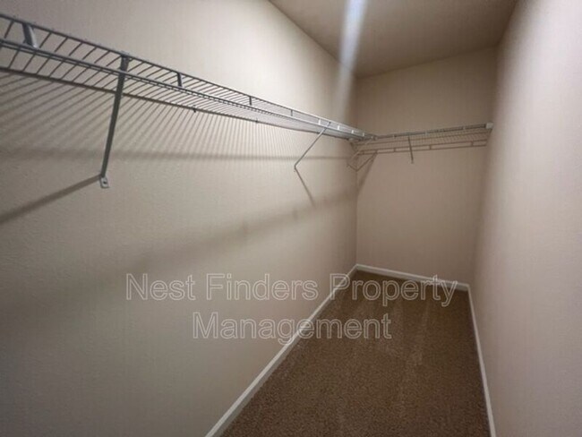 Building Photo - 268 Pasadena Dr