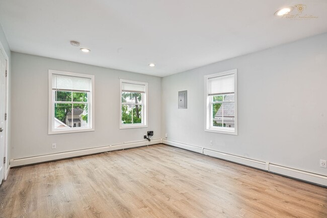 Building Photo - 174-176 Alabama Ave