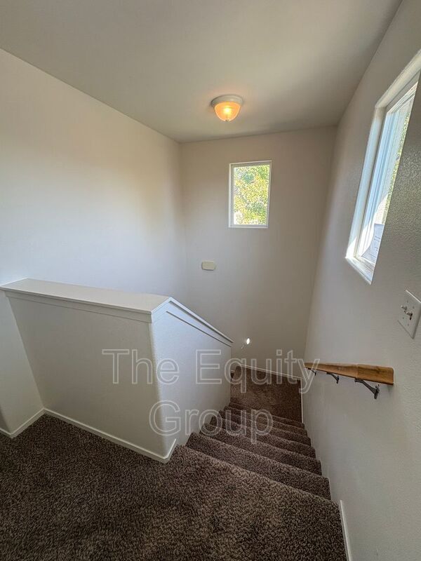 Building Photo - 4247 S Cindy Ct