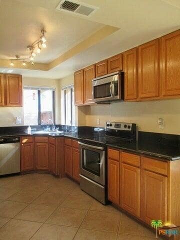 Building Photo - 74155 Candlewood St