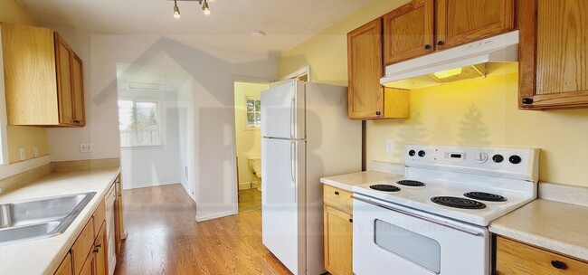 Building Photo - Gorgeous 2 bd House near Point Defiance an...