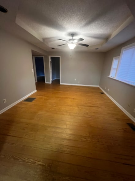 Building Photo - 1854 Burnt Stand Rd