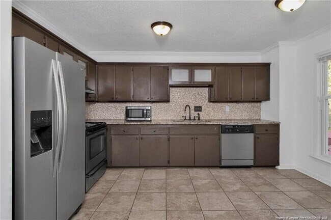 Building Photo - 353 Bahama Loop