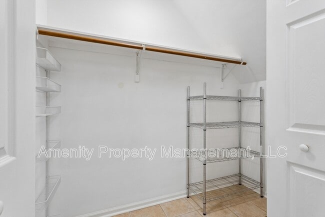 Building Photo - 1012 Austenwood Ct