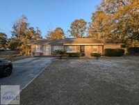 Building Photo - 599 Olive St