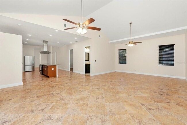 Building Photo - 5608 Kevin Ave