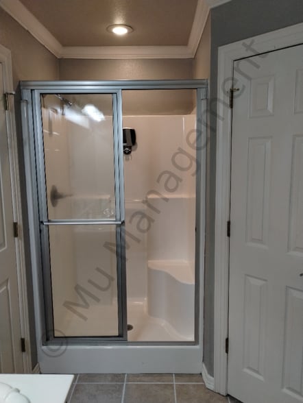 Building Photo - 1850 N Cannondale Dr
