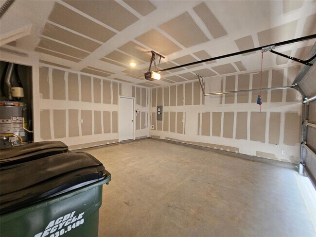 Building Photo - 1512 Brimhurst Dr