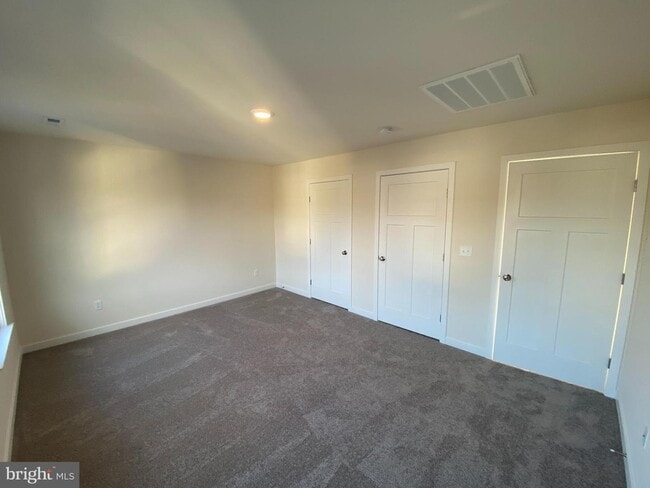 Building Photo - 316 3rd St