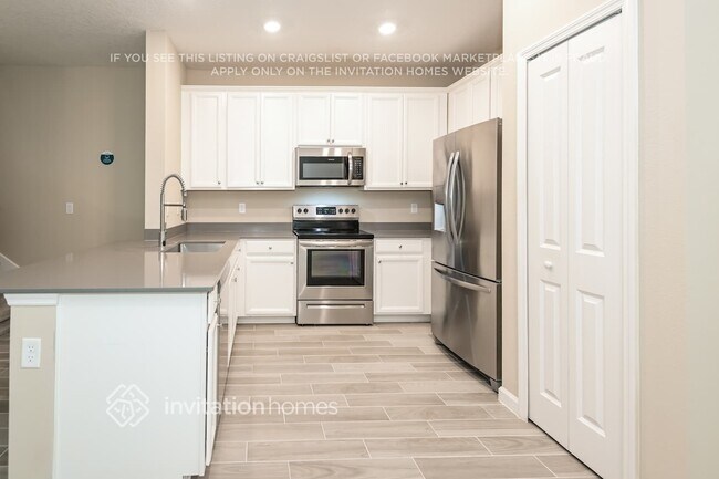 Building Photo - 1314 Grassland Ave