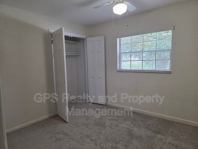 Building Photo - 640 Mariner Way