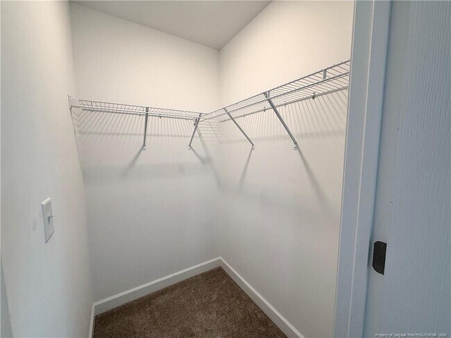 Building Photo - 39 Princelet Pt