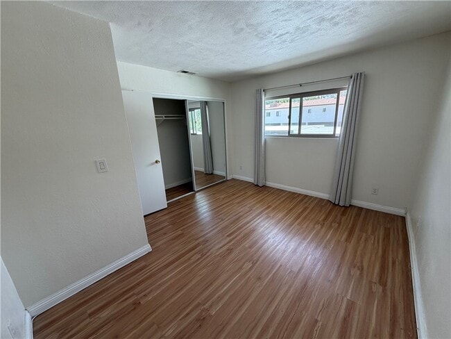 Building Photo - 1330 W Lambert Rd