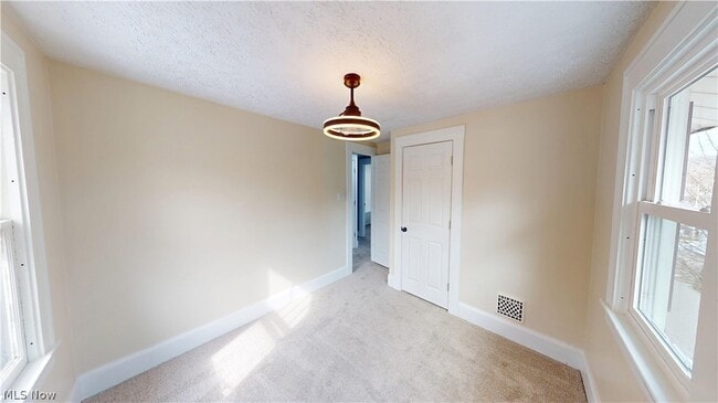 Building Photo - 55 Poland Ave