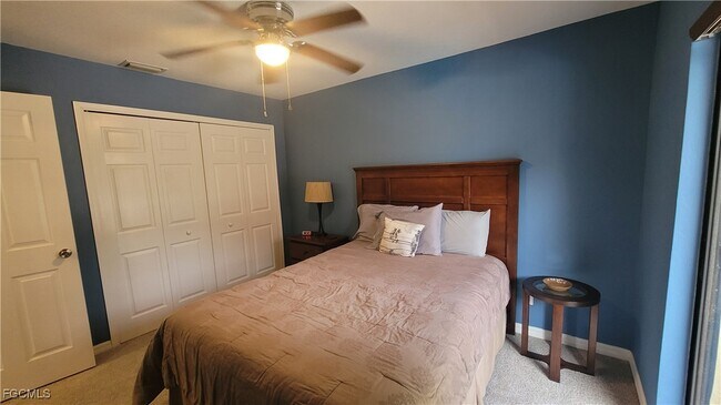 Building Photo - 1929 NE 2nd Terrace