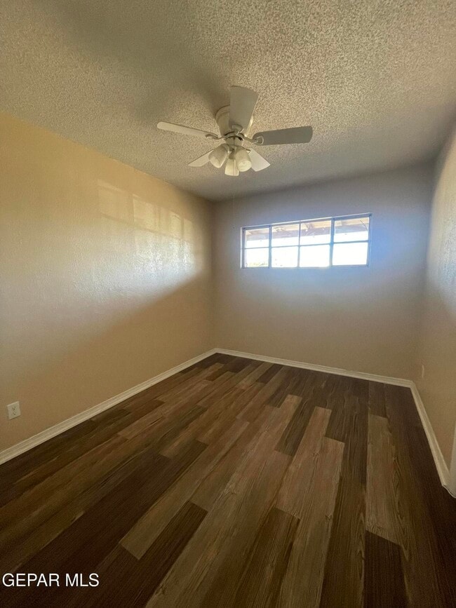 Building Photo - 5016 Wilmoth Ct