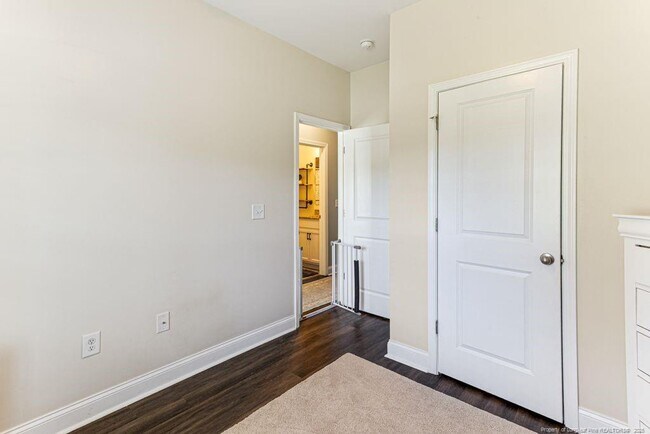 Building Photo - 2935 Duck Pond Rd