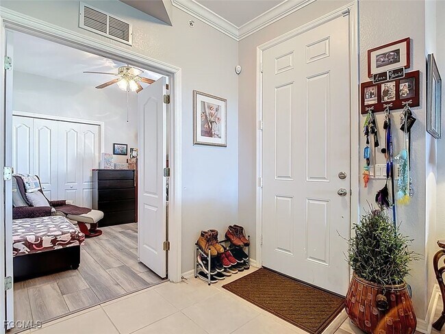 Building Photo - 11971 Champions Green Way