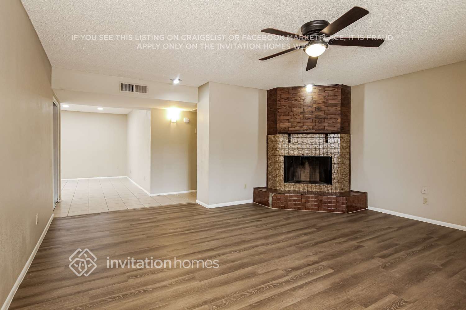 Building Photo - 7556 W Turney Ave