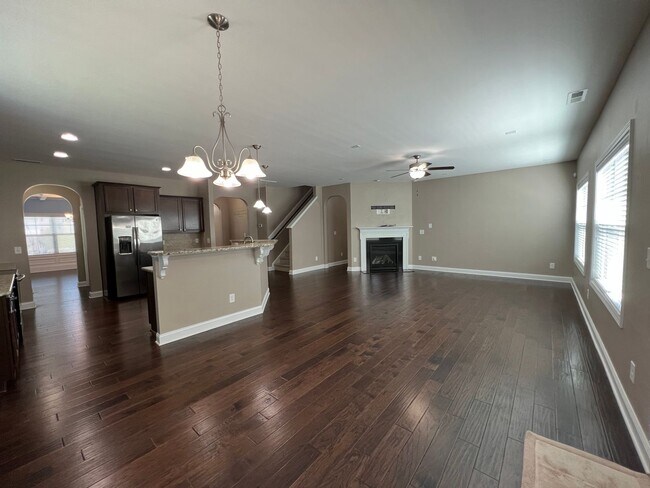 Building Photo - 1031 Liberty Ln