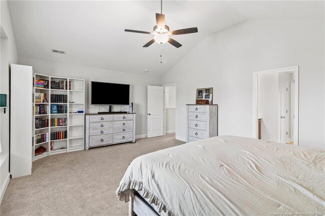 Building Photo - 216 Bunting Dr