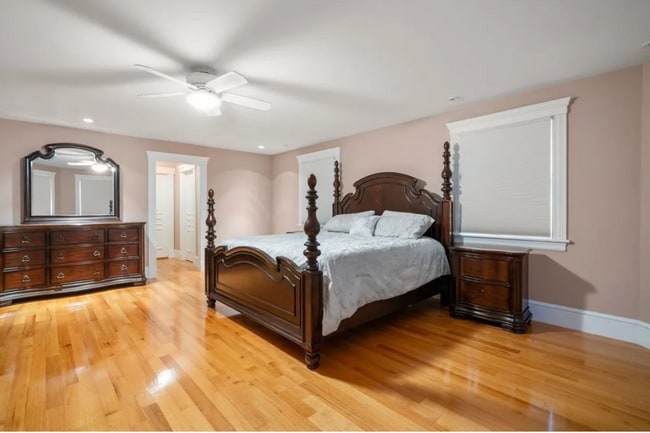 Building Photo - Entire house!!!! Luxury!!! Available Feb 1