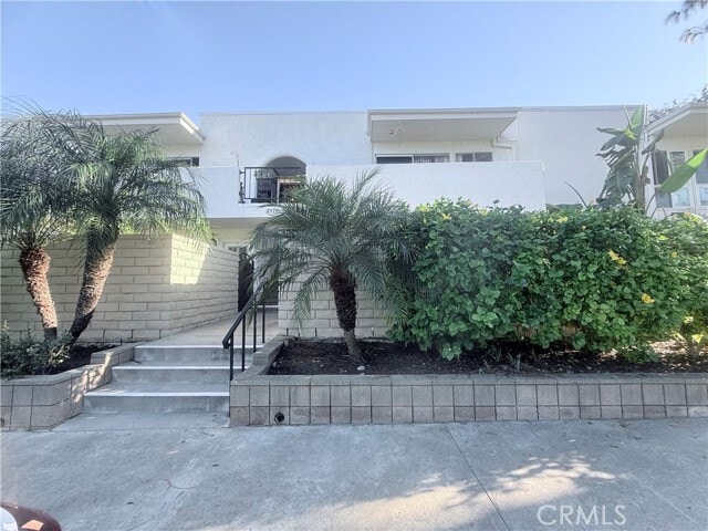 Building Photo - 2179 Via Puerta