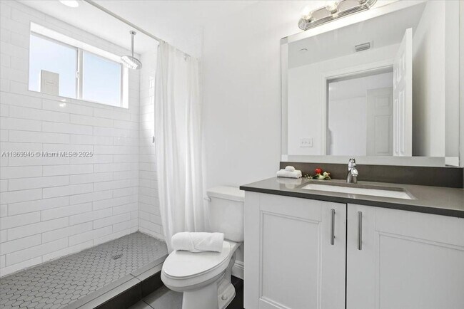 Building Photo - 541 NW 33rd St