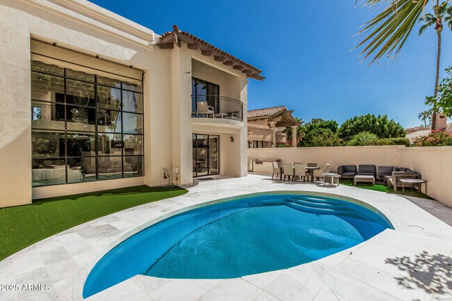 Building Photo - 10113 E Topaz Dr