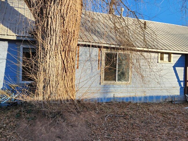 Building Photo - 765 N Colorado Ave