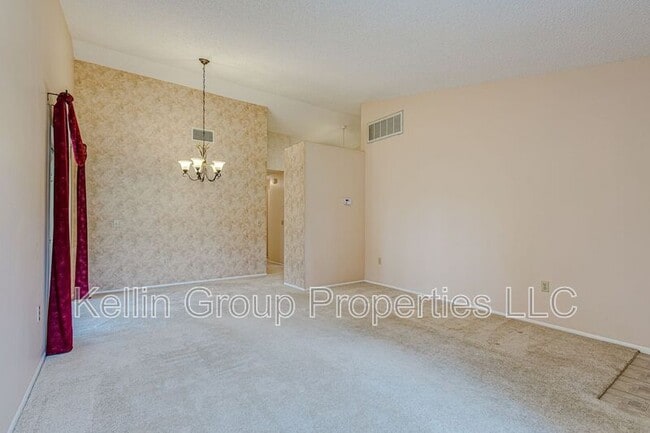 Building Photo - 5111 Cimarron Dr