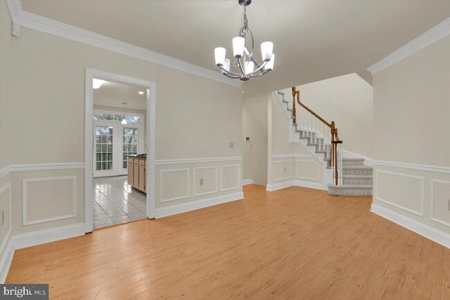 Building Photo - 2904 Oakton Crest Pl