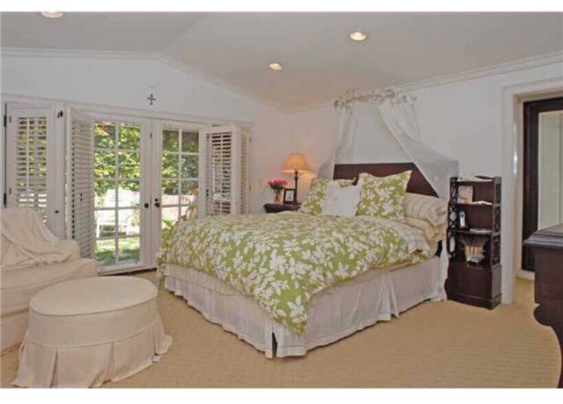 master bedroom - 1127 Virginia Way