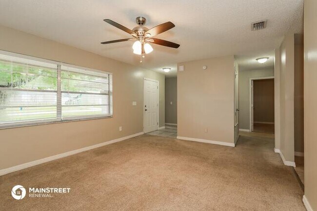 Building Photo - 557 Aquarius Concourse, Orange Park, FL 32073