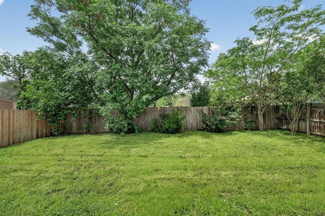 Building Photo - 4508 Peach Grove Rd
