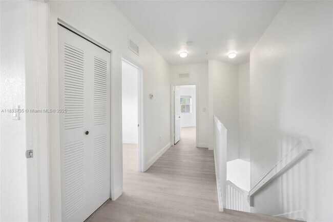 Building Photo - 8650 NW 97th Ave