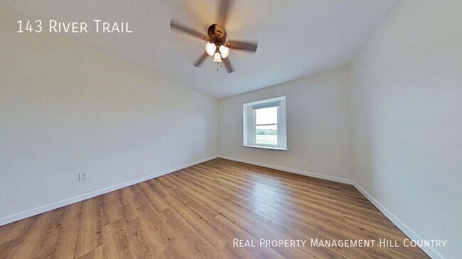 Building Photo - 143 River Trail