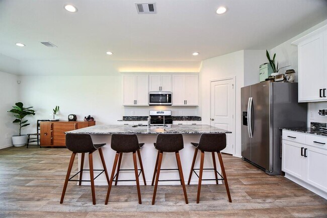 Building Photo - 3008 Bur Lndg Ln