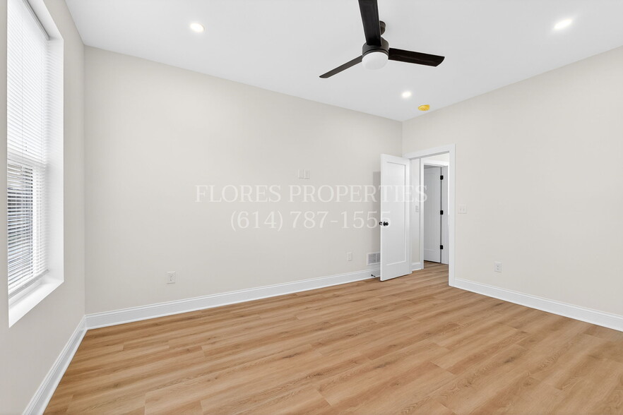 Building Photo - 696 S 22nd St