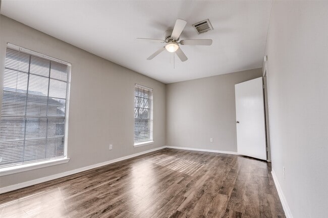 Building Photo - 1930 Avenue B