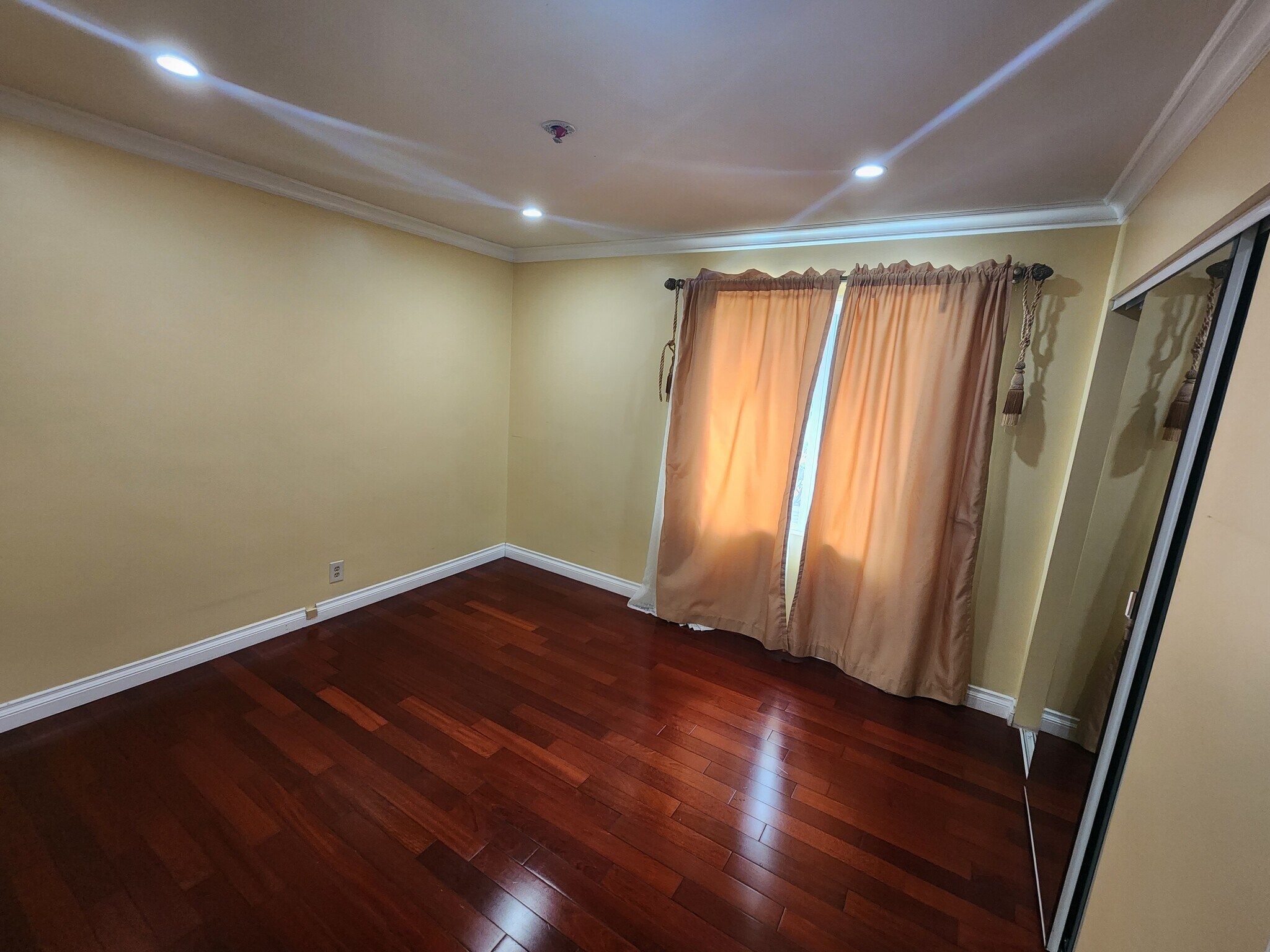 Building Photo - 16331 Shamhart Dr