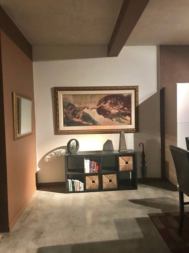 Building Photo - 234 NE 3rd St