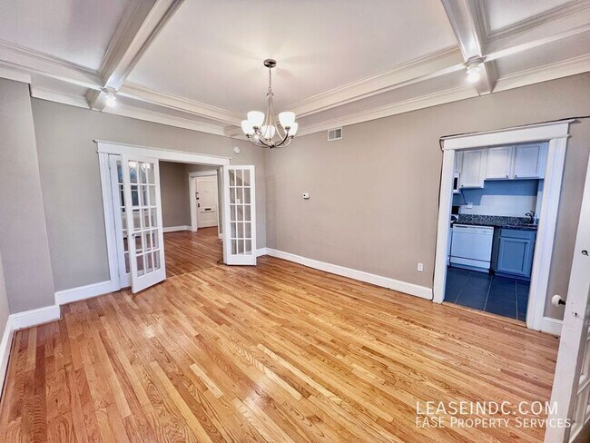 Building Photo - 1323 Randolph St NW