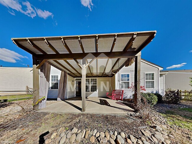 Building Photo - 3 br, 2 bath House - 166 Bluffton Rd