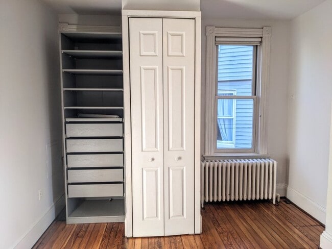 Building Photo - 111 Tennessee Ave NE