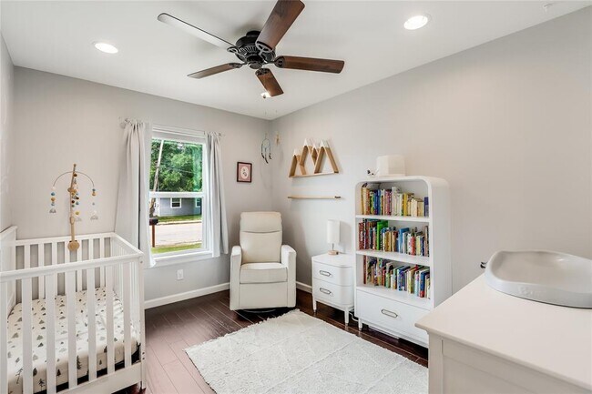Building Photo - 5112 Heflin Ln