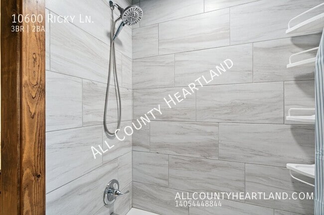 Building Photo - 10600 Ricky Ln